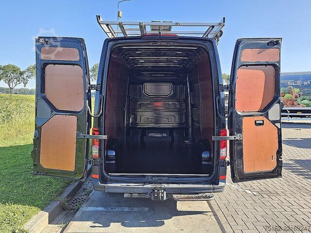 Carrinha de tejadilho alto VOLKSWAGEN CRAFTER 35 2.0 L3H3 LED Automaat !