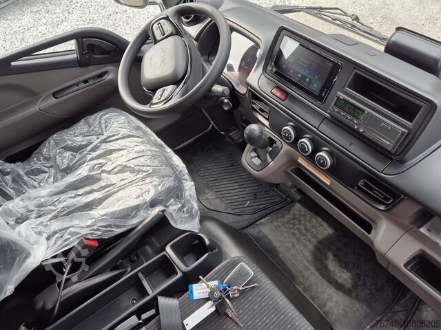 Pritschenwagen Fuso FUSO 9C18 Canter Alu Pritsche 6.1m NL 4000kg!