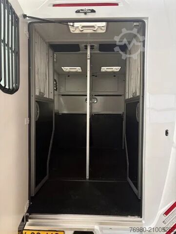  Renault Master Theault Proteo Switch ook te huur!