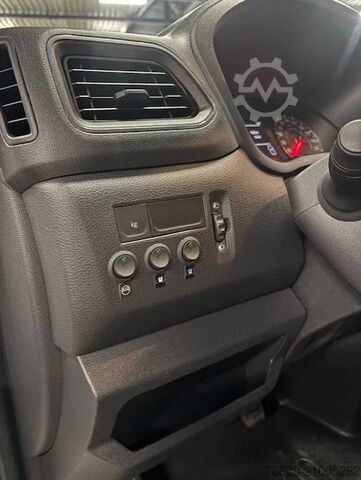 Renault Master Theault Proteo Switch also available for rent! Renault Master Theault Proteo Switch ook te huur!