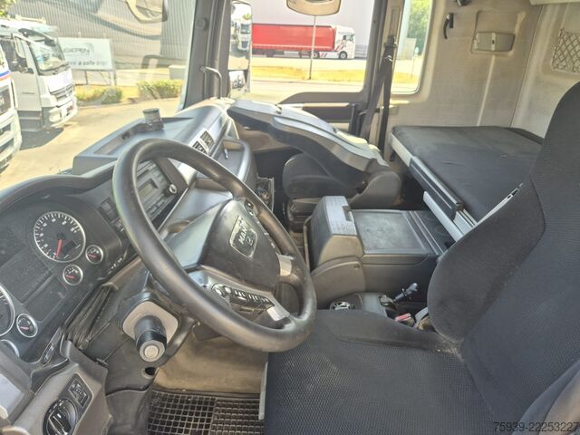 Standardni traktor jedinica MAN TGX 18.440 4x2