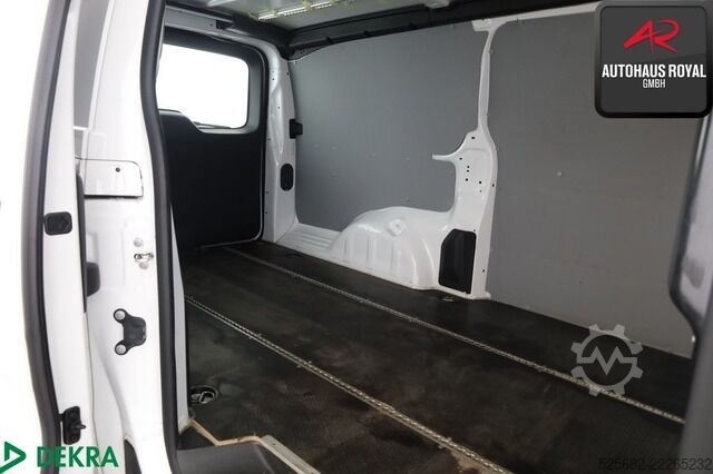 Panel van opel Vivaro 2.0 D KASTEN L 1.HAND,KLIMA,TEMPOMAT,PDC