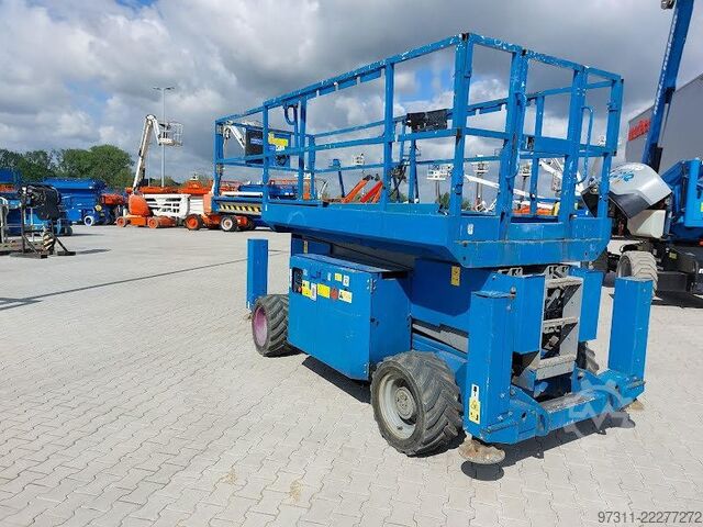 Käärkahveltõstuk Genie GS-3369 RT OR