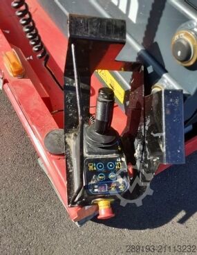 Dvižna ploščad škarjasta MAGNI ES 1412 E Elektro 13,80 m