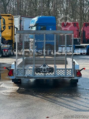 تریلر کفی کم ارتفاع THULE D16/350 PKW-Anhänger, Maschinentransporter
