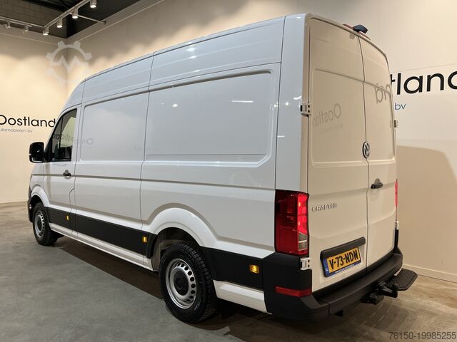 Tovornjak z zabojnikom Volkswagen Crafter 35 2.0 TDI L3H3 140 PK Automaat / Euro ...
