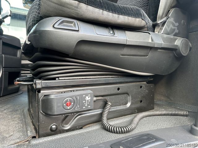 Véhicule tracteur volume MERCEDES-BENZ Actros 1845 Euro6 4x2 Voll-Luft