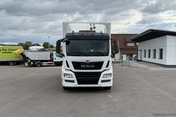 Autocarro con cassone MAN TGS 18.400 4x2 Koffer / HB / Swiss-Vehicle