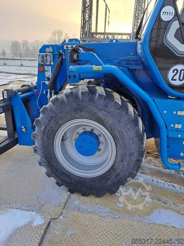 รถยกเทเลสโคปิคแบบติดตั้ง Merlo P 120.10 HM