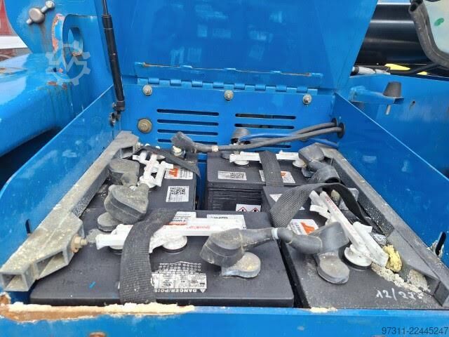 Plataforma telescópica JLG E600JP