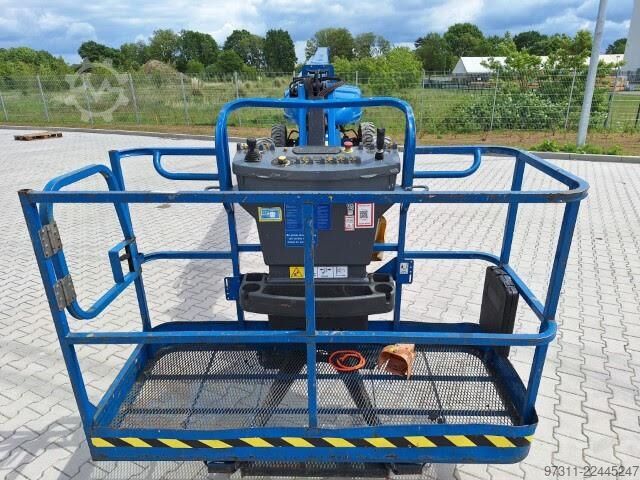 Plataforma telescópica JLG E600JP