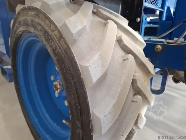 Elevador de tesoura SkyJack SJ6832 RTE