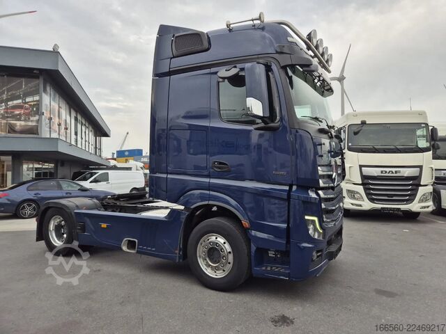 Trator standard Mercedes-Benz Actros 1851 with Retarder