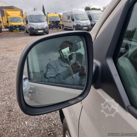 Kamper kombi 2022 Volkswagen California Coast | Cambio automatico | Tetto a soffietto