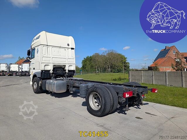 الهيكل مع كابينة السائق DAF XF 440