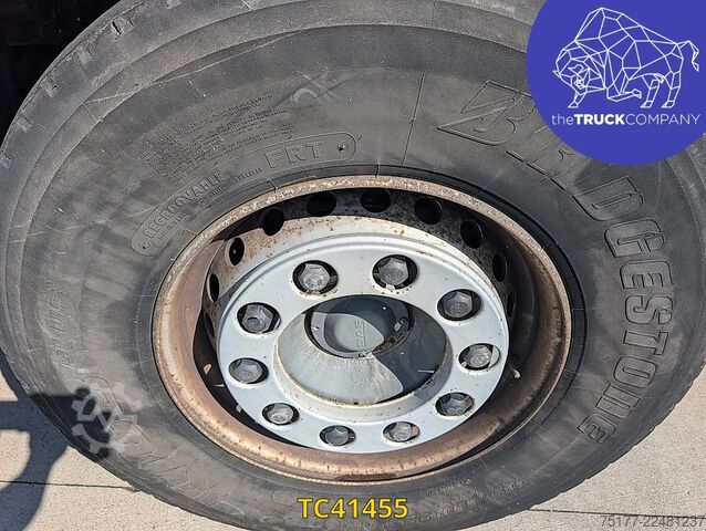 الهيكل مع كابينة السائق DAF XF 440