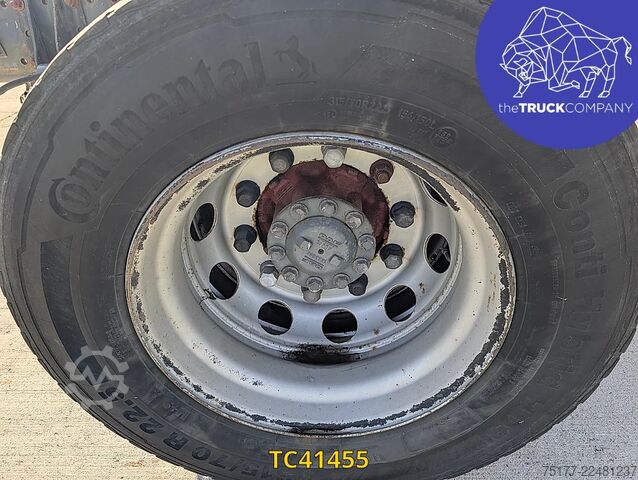 الهيكل مع كابينة السائق DAF XF 440