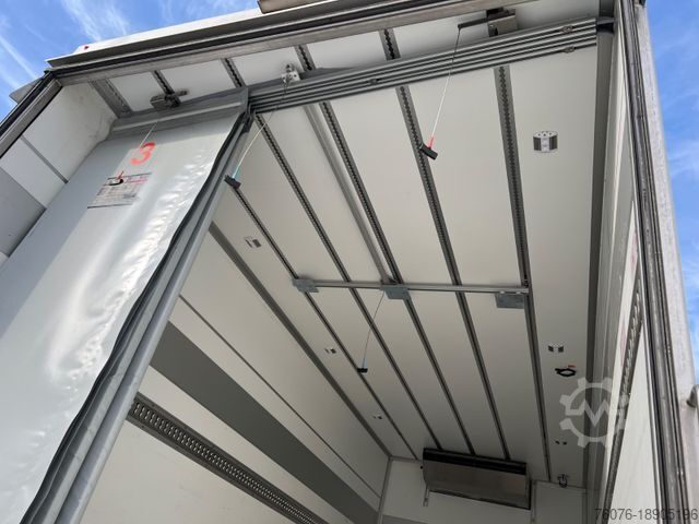 รถบรรทุกห้องเย็น MERCEDES-BENZ 1832 L Tiefkühler Thermo King T1200-R  LBW 2t