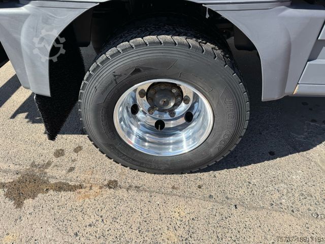 Transporter mit Pritsche & Plane MERCEDES-BENZ 824 L + Anhänger