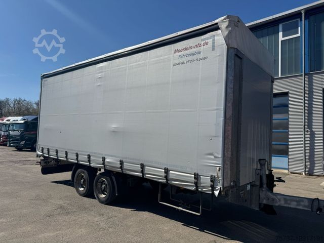 Transporter mit Pritsche & Plane MERCEDES-BENZ 824 L + Anhänger