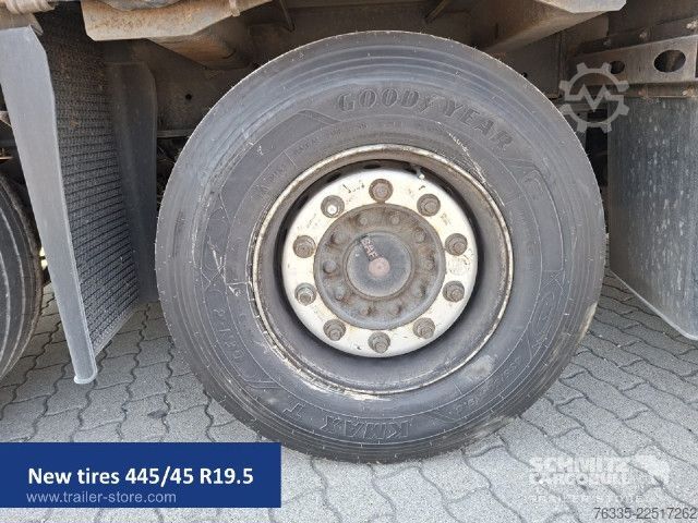 Rơ moóc bán mở với bạt phủ Kögel Curtainsider Mega