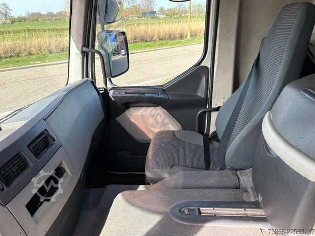 Terpal geser Volvo FE280 6x2 / Manual / Euro 5 / NL Truck / 700.00...
