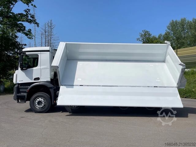 Xe tải tự đổ Mercedes-Benz Arocs 4145 Mercedes-Benz 4145 8X4 Euromix EMT 3...