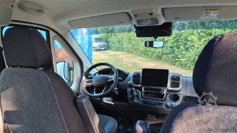 Minibus FIAT Ducato 9 Sitzer Mobility Airlineboden Rolli