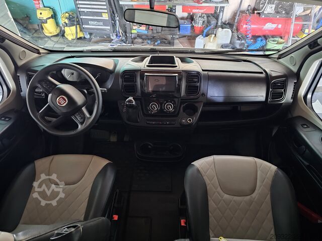 полуинтегриран кемпер 2024 Fiat Ducato Weinsberg Carasuite | Automatico | 5 posti letto