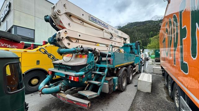 Betongpumpebil MERCEDES-BENZ Arocs 2836 6x4 Betonpumpe Bj 2017