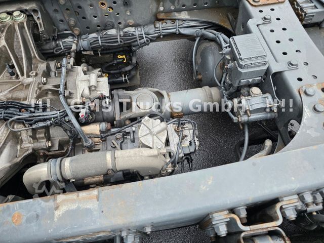 Volum trekkvogn MERCEDES-BENZ Actros 1845 / 2 Tank / 2 Bett / Big Space / Ret