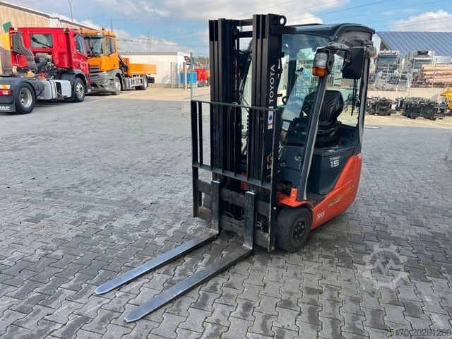 Frontgaffeltruck TOYOTA 8FBET15 / Triplex: 4.30m / nur 1.187h! / SS