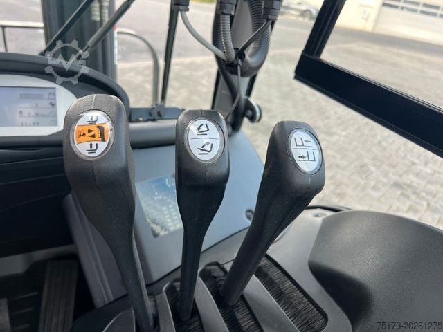 Frontgaffeltruck STILL RX 20-14 / Triplex: 4,3m / nur 1.445h! / SS
