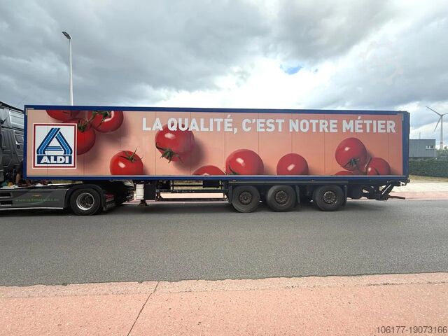 Lagaminas Schmitz Cargobull SCB*S3B / DHOLLANDIA 3000kg /  LIFTAS / STUURAS