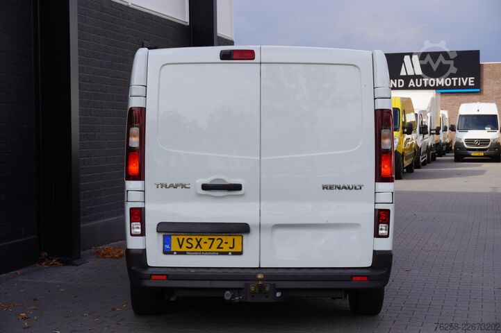 شاحنة بانل Renault Trafic 2.0 dCi 110PK EURO 6 - Airco - Navi - Cr...