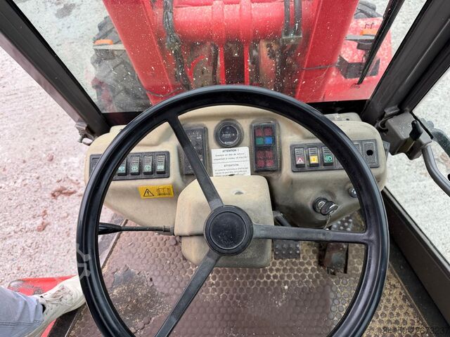 लोडर Ahlmann / Manitou AL85t