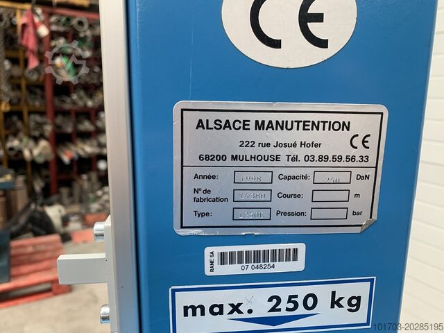 Masă de ridicare Handy 1250E