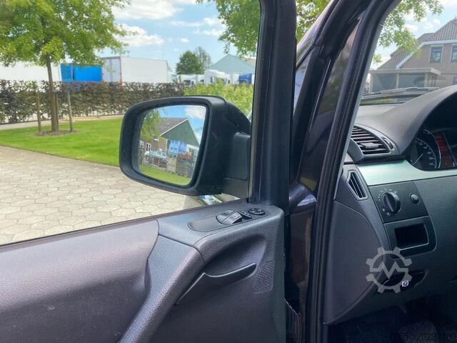 Furgão de caixa Mercedes-Benz Vito V6  6-Cilinder 2014.  79210km.