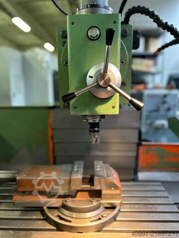 Freze makinesi TOS FNGJ 40