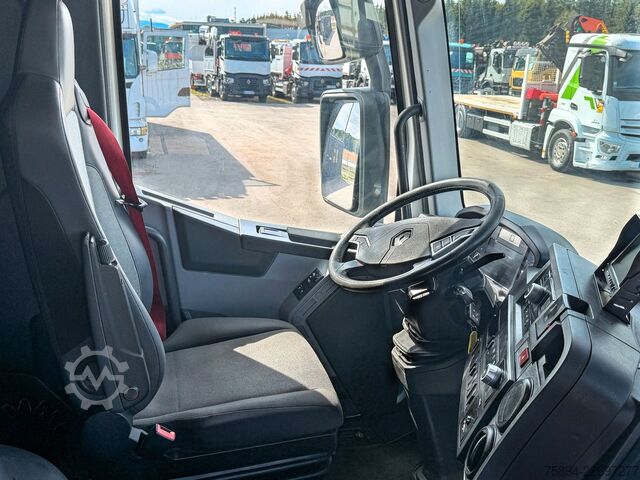 Truck mounted crane RENAULT T 380 Abschleppwagen 8,00 m HIAB 111 B-2 + FUNK