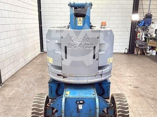 Πλατφόρμα ανύψωσης Genie Z-34/22N