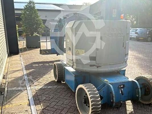 Πλατφόρμα ανύψωσης Genie Z-34/22N