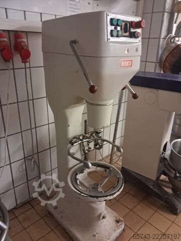 Šlehač cukru Boku 20L