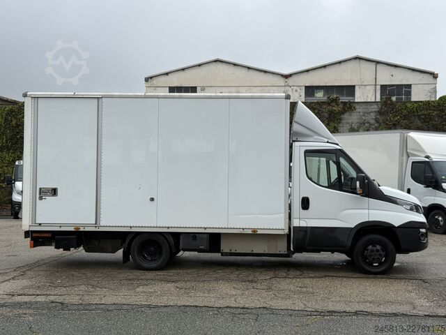 Furgoneta caja Iveco daily 35-140
