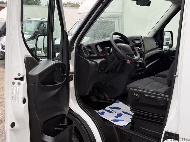 Furgoneta caja Iveco daily 35-140