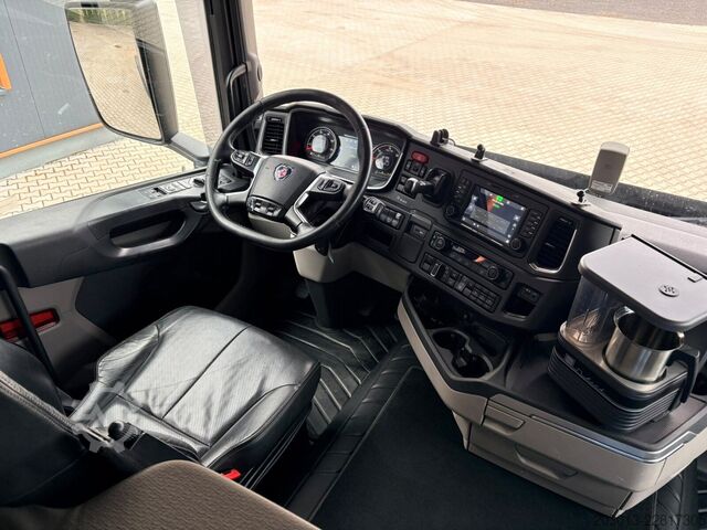 Standard tractor unit SCANIA R 500 4x4 Euro 6 SZM Kipphydraulik Blatt /Luf