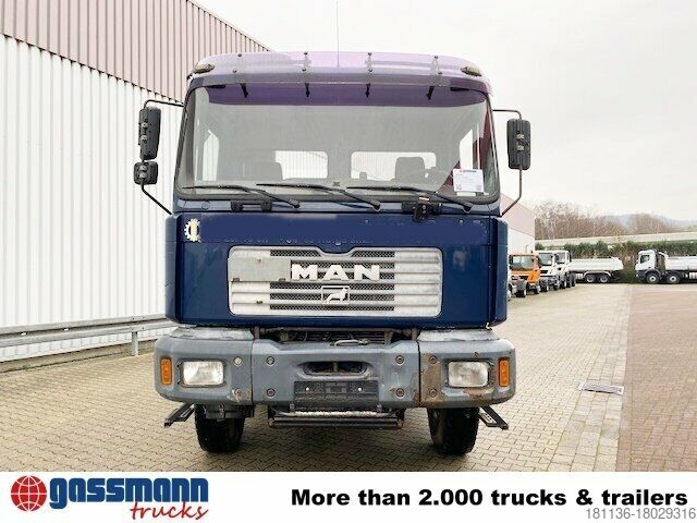 Abrollkipper MAN T40 26.364/414 6x4, 6-Zylinder