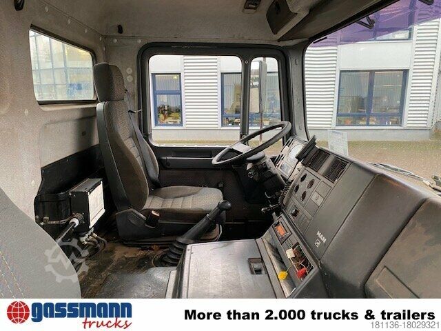 LKW-Fahrgestell MAN T40 26.364/414 6x4, 6-Zylinder