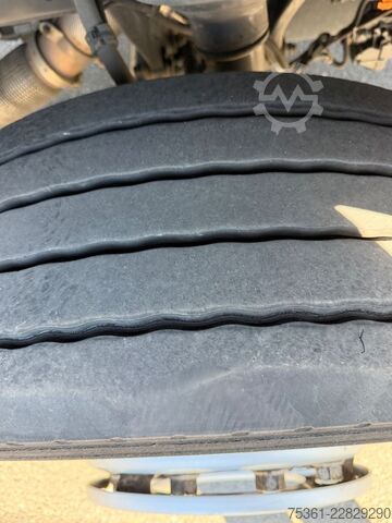 Tegljač velikog volumena MAN TGX 18.460 LLS-U Mega XLX 4X2 Retarder E6 Standk