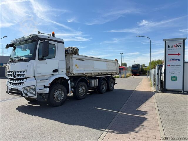 Trostani kiperski kamion MERCEDES-BENZ Arocs 4143 8X4/ 3S Kipper Meiller 41t RETARDER